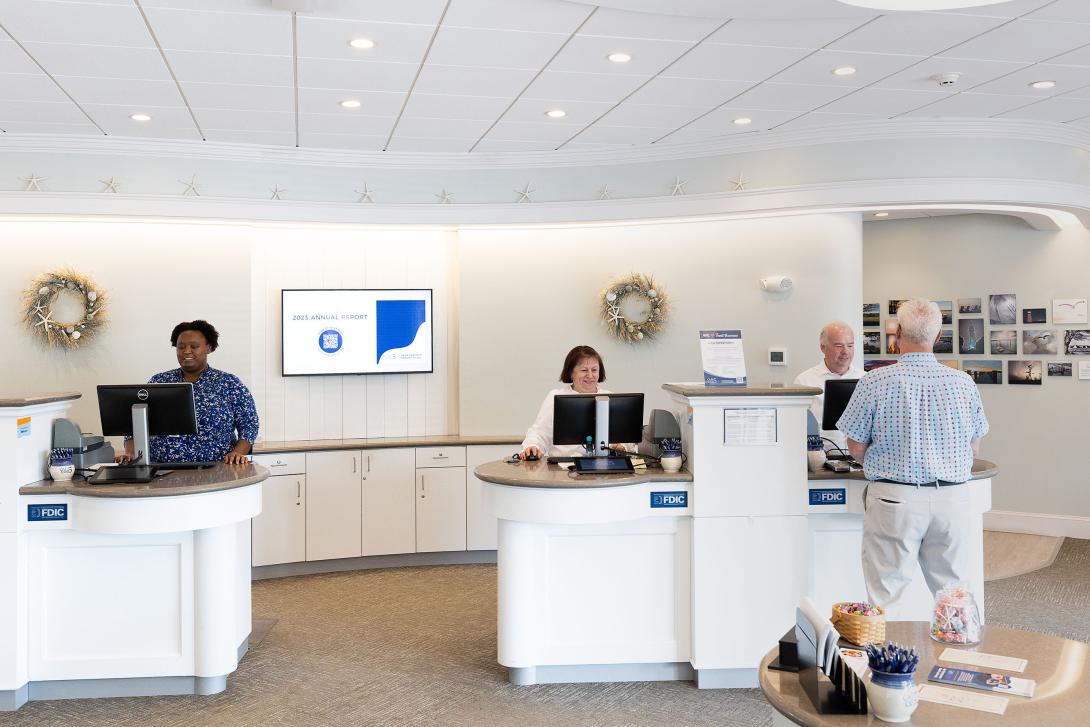 Cape Cod 5 Wareham Banking Center